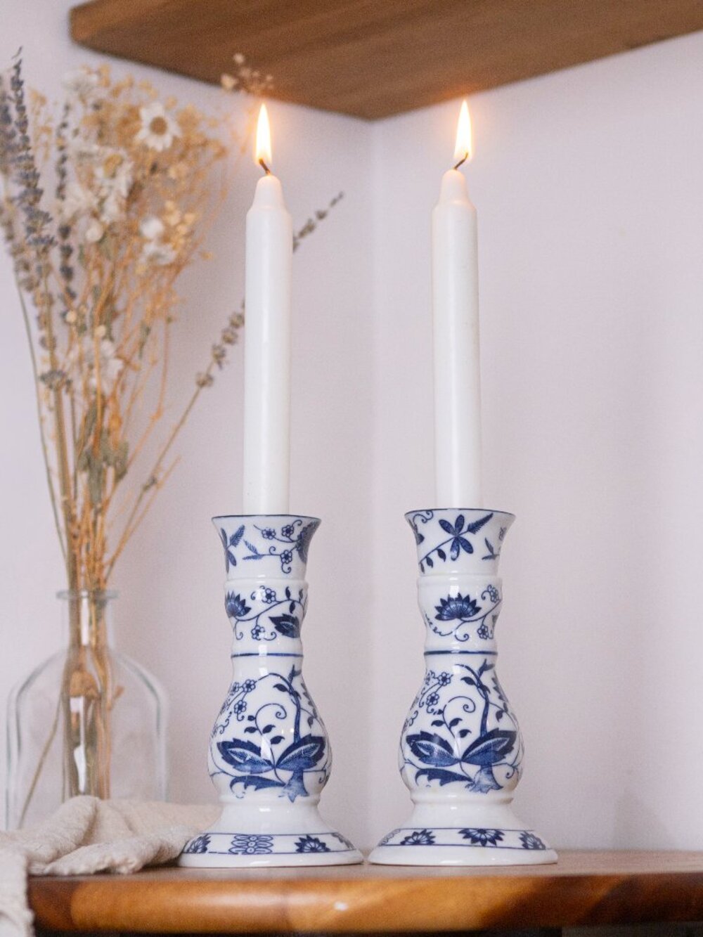 Vintage Vienna Woods Blue Onion Pattern – Candlestick Pair